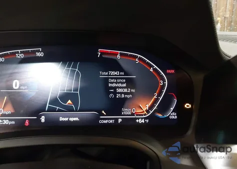 2021 BMW 330I xDrive z USA, uszkodzony, nr VIN 3MW5R7J01M8C14989